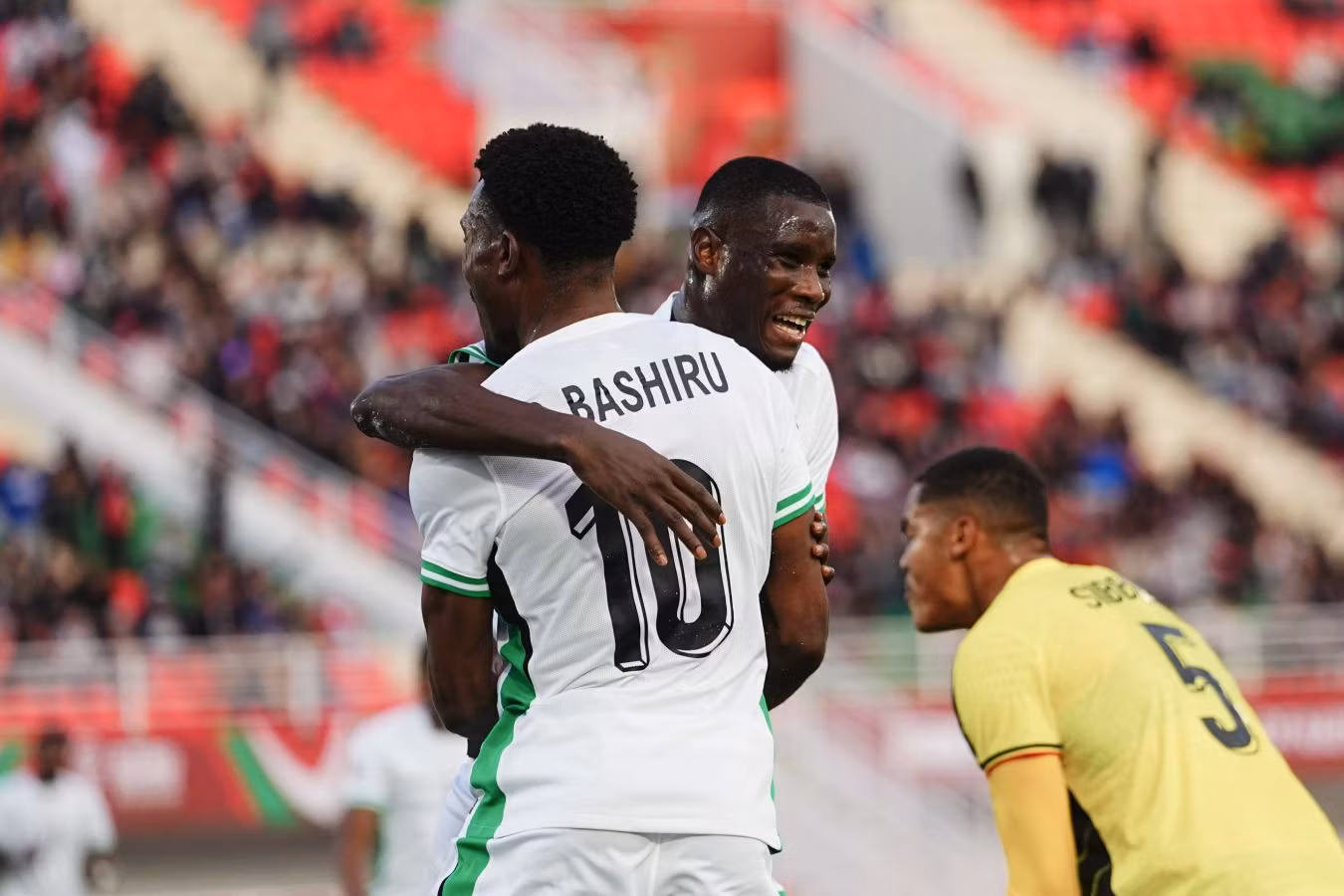 sbornaya nigerii v bolshinstve obygrala ugandu v matche kubka afriki 17671174791671809527